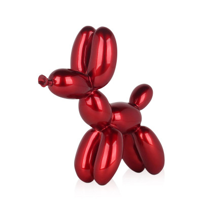 Scultura in resina rossa metallizzata di palloncino modellato a forma di cane