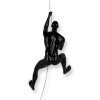 Statua nera di resina di uno scalatore