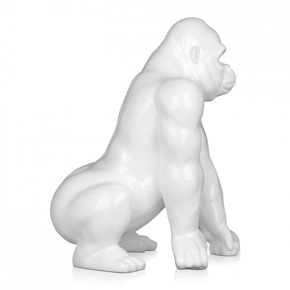Profilo di un orango in una statua bianca di resina