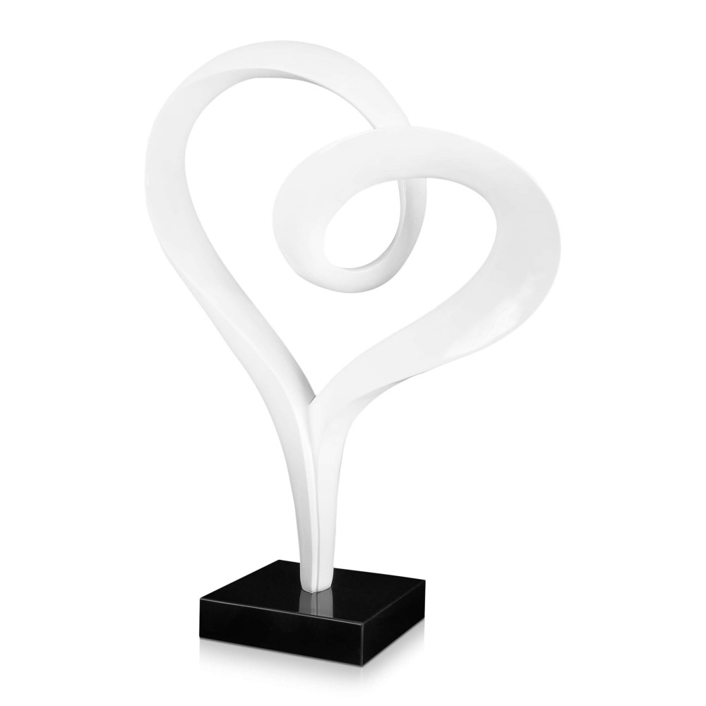 Statua in resina a forma di cuore e di colore bianco
