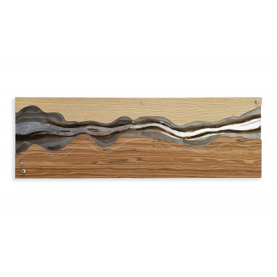 Scultura da parete in metallo con inserti in legno