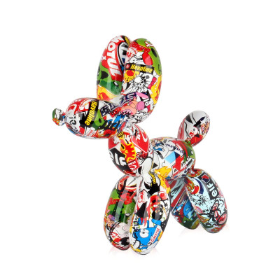 scultura in resina a forma di cane palloncino colorato