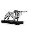 Statuetta moderna in resina raffigurante un toro con rivestimento argento effetto specchio